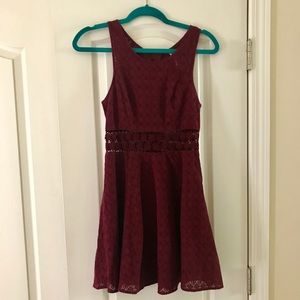 🎉SALE🎉 Free People Daisy Flower Maroon Dress